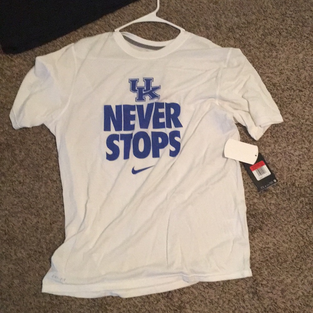 Kentucky Wildcats shirt
